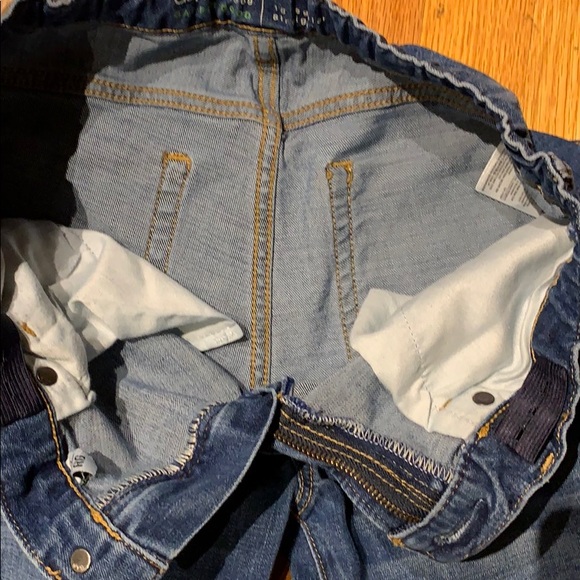 Gap Straight Fit Jeans - Picture 5 of 6